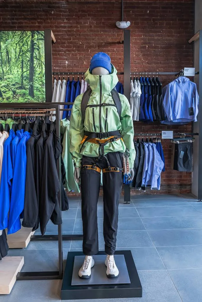 Arc’Teryx – Georgetown — photo 2 of 10